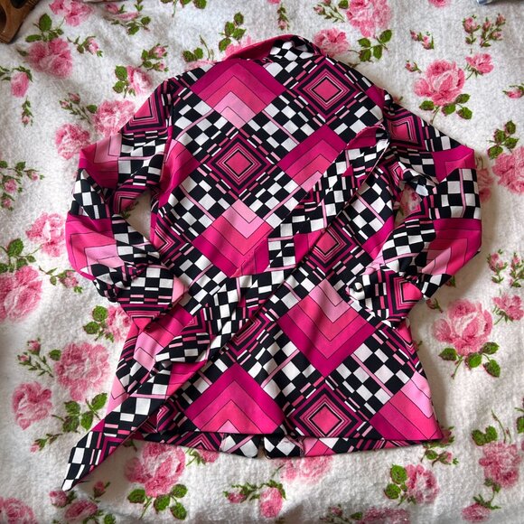 1970s DISCO handmade geometric print hot pink and black zip up belted blazer! - Picture 14 of 14